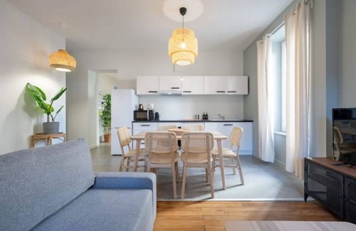 Tonkin Sud Apartment | Le Cocon Urbain T3 Pour 6 Personnes Avec Parking