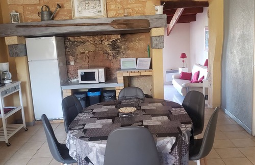 Meyrals House | Le Cocooning - Domaine de la Couze gîte au paradis