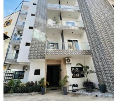Dakar Apartment | Le cocotier 403 - Appartement F3 aux maristes