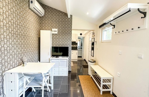 Villeparisis House | Le Comfy Nook - Tiny House Paris CDG Disneyland