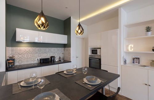 Bellecour - Hotel Dieu Apartment | Le Confident - Grand T2 au coeur de Lyon