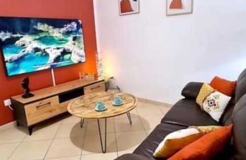 Douai Apartment | Le Corail - Hyper center and near train station