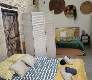 Saint-Andre-de-Cubzac Bed & Breakfast | Le Cosy Cabarieu