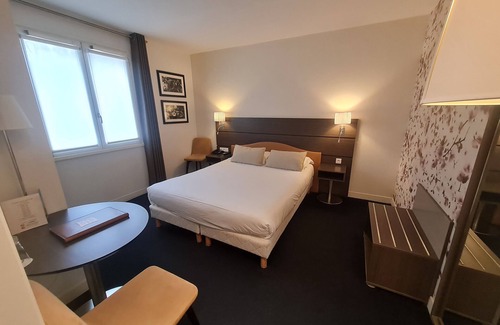Chonas-l'Amballan Hotel | Le Cottage de Clairefontaine