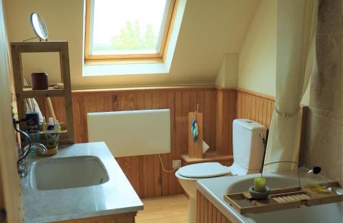 Chamberet Bed & Breakfast | Le cottage du séquoia