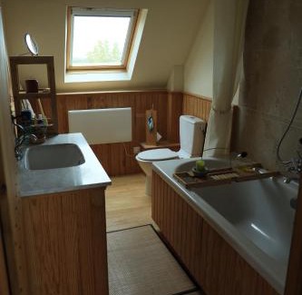 Chamberet Bed & Breakfast | Le cottage du séquoia