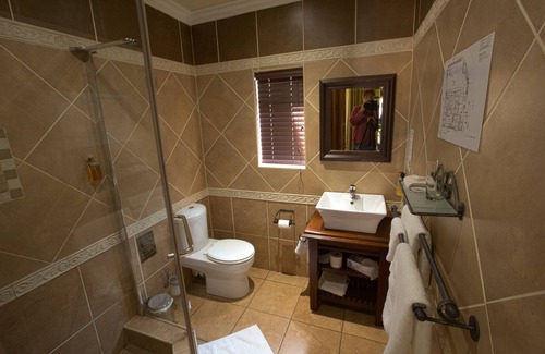 Meyersdal House | Le Cozmo Guest House