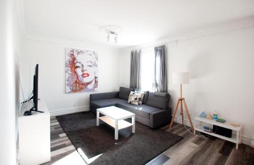 Maizerets Apartment | Le Cozy Limoilou 3 BDR Hopital Enfant-Jesus