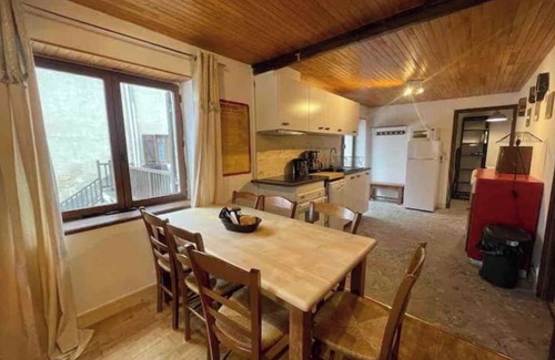 Les Orres Ski Chalet | Le Crampon" cozy for 6/7. Gîtes de la Cordée