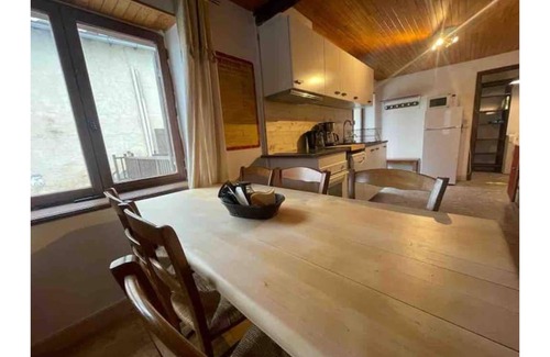 Les Orres Ski Chalet | Le Crampon" cozy for 6/7. Gîtes de la Cordée