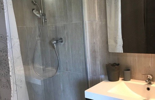 Vinzelles House | Le Cuvier des Morandes Holiday Home Vinzelles