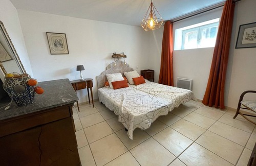 Vinzelles House | Le Cuvier des Morandes Holiday Home Vinzelles