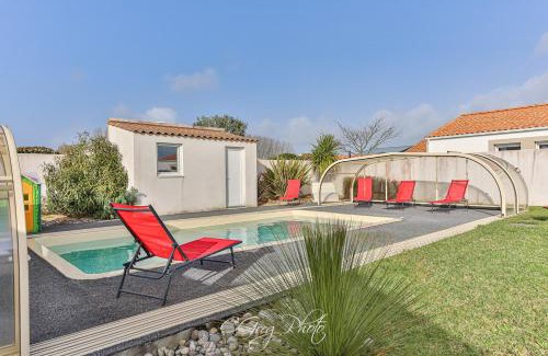 Commequiers House | Le Dôme - Piscine - Parking - Jardin