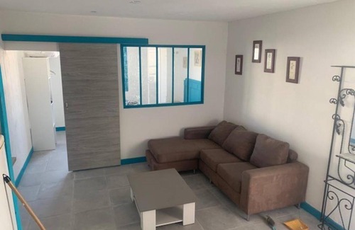 Champvert Apartment | LE DEPOT appartement du port à Champvert