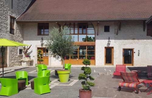 Saint-Victor-de-Morestel House | Le domaine de Tizo