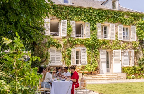 Vendrest House | Le Domaine, Charming Country House with Authentic Character, 1 Hour from Paris