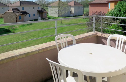 Prayssac Apartment | Le Domaine de Claire Rive by Interhome