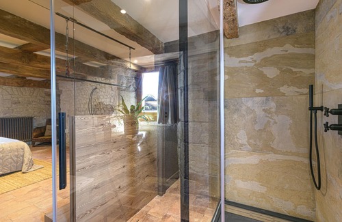 Bernac House | Le Domaine de la Monestarié Charm, elegance and scents of Tuscany