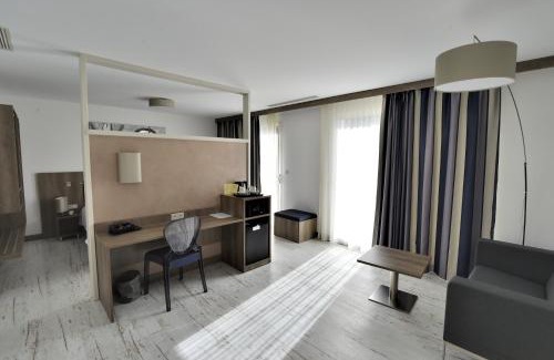Pierrelatte Hotel | Le Domaine des Oliviers