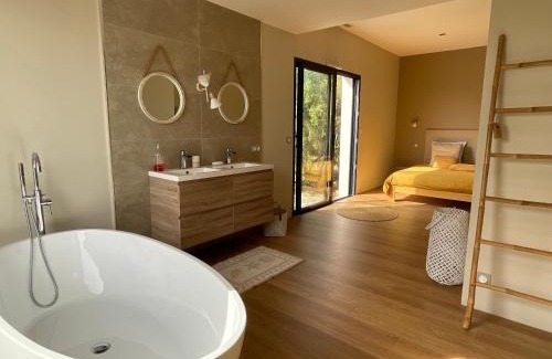 Cazevieille House | Le Domaine du Cade-Gîtes d'exception 4étoiles "La Villa du Cade"
