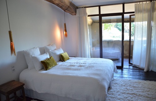 Sivergues House | Le Domaine Du Castellas