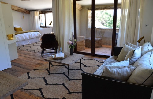 Sivergues House | Le Domaine Du Castellas