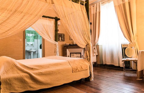 Chateau-Gontier House | Le Domaine du Chêne Vert