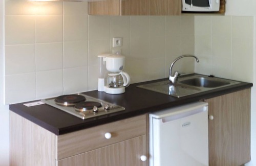 Barbaste Apartment | Le Domaine du Golf d'Albret by Interhome