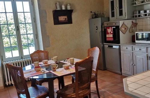 Foussais-Payre Cottage | Le Domaine du Vieux chêne, gîte 8-10 pers