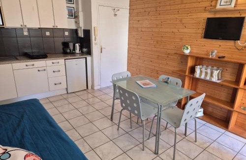 Perros-Guirec Apartment | le F-de bassan