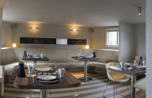 Oudenburg Boat Rental | Le Fabuleux destin