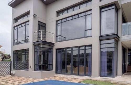 Greater Johannesburg Metropolitan Area Villa | Le Feu De La Bassonie