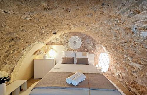 Saint-Cezaire-sur-Siagne Apartment | Le Figuier de Saint Cé Jardinet Terrasse Vue