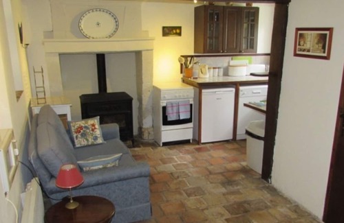 Chaumussay Condo | LE FLEUVE -COTTAGE HOLIDAY RENTAL, IN LE GRAND PRESSIGNY, INDRE-ET-LOIRE, FRANCE