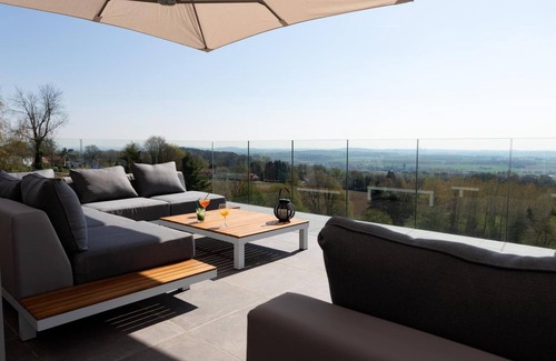 Tournai Hotel | Le Floreal Panoramique