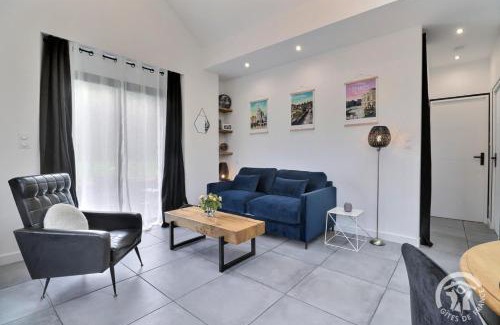 Saint-Georges-de-Chesne House | Le four