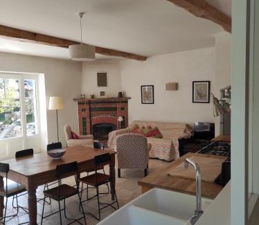 Ozenay House | Le Fournil des Jardins d'Ayaël