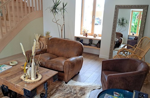 Ploermel House | Le Foyer Celtique