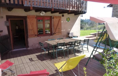 Poule-les-Echarmeaux House | Le Gîte de La Granfont