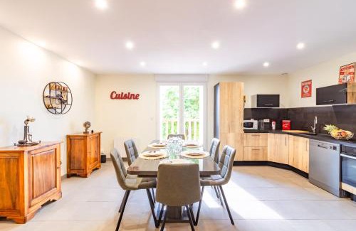 Montlaur House | Le Gîte de la Route 999 - Belle maison de campagne