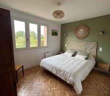 L'Isle-Jourdain House | Le gîte de Marie