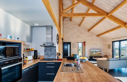 Le Buisson House | Le Gîte des Genêts - LE BUISSON