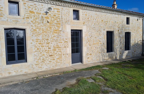 Montpellier de Medillan House | Le Gîte la Galerne se Trouve Dans un Hameau Avec un Environnement Champêtre