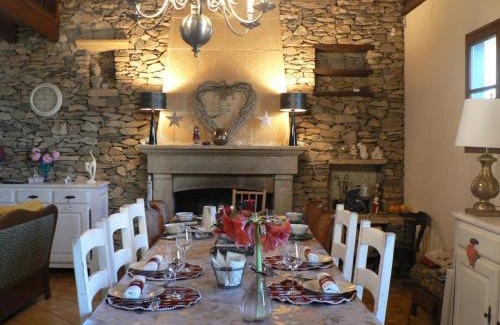 Le Grand Serre Bed & Breakfast | Le Galaveyson