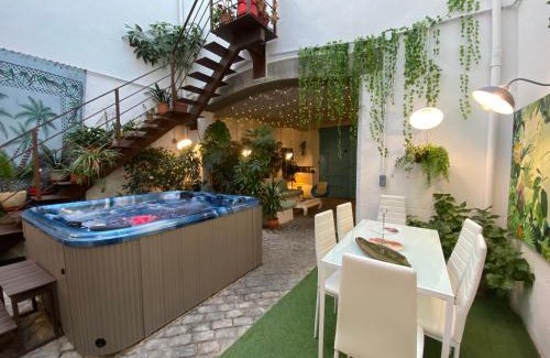 Saint-Hippolyte House | LE GITE DES TONTONS