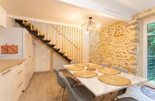 Monein House | Le Gite Ozalée - Domaine Helaku