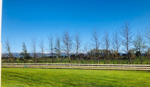 Opaki Bed & Breakfast | Le Grá Vineyard and Winery