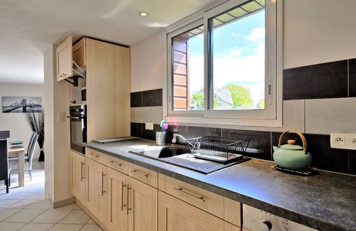 Besne House | Le Graffi'Ty by Interhome