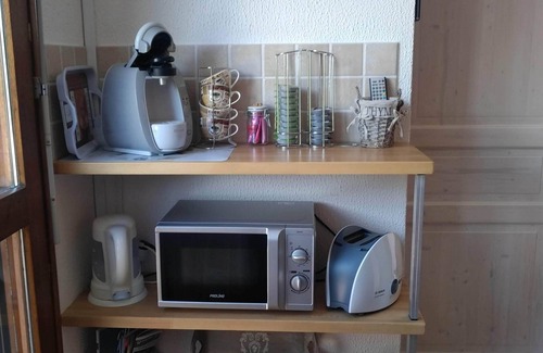 Le Grand-Bornand Apartment | Le Grand-Bornand station, beau studio avec terrasse et vue à 180° sur les pistes