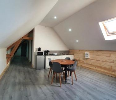 Hebuterne Apartment | Le grand gîte de Commonwealth